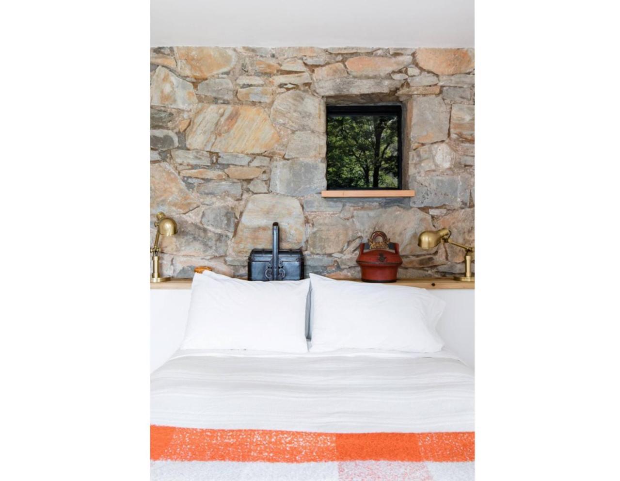 Studio Guest Suite In Forest Cottage Tryon 外观 照片